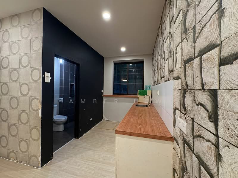 2-storey Terraced House for Sale in Bandar Seri Alam (Masai) - Amber Hew - Bathroom - PropertyGuru.com.my