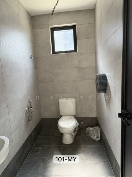 Semi-D Factory for Rent in Kampung Sri Cheeding (Jenjarom) - Hao Kai Khaw - Bathroom - PropertyGuru.com.my