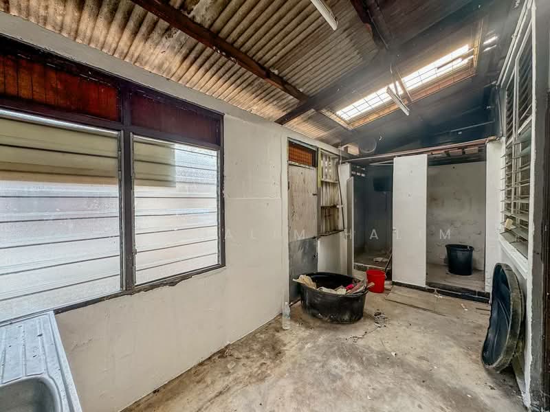 Terraced House for Sale in Muar (Johor) - Arif Halim Halim - PropertyGuru.com.my