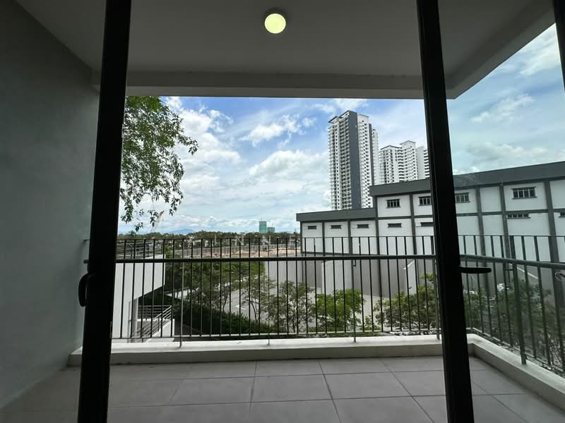 Service Residence for Rent at The Tamarind - Xinnee . - Balcony - PropertyGuru.com.my