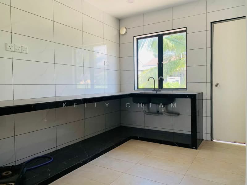 2-storey Terraced House for Sale in Taman Daya (Johor Bahru) - Kelly Chiam - Kitchen - PropertyGuru.com.my