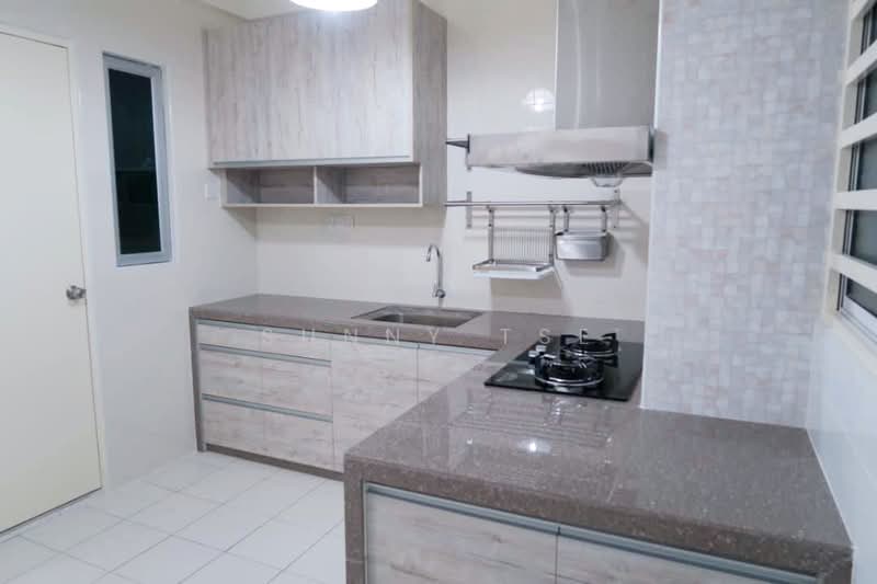 Kondominium untuk Disewa di Elit Heights @ Bayan City - Sunny Tse - Kitchen - PropertyGuru.com.my