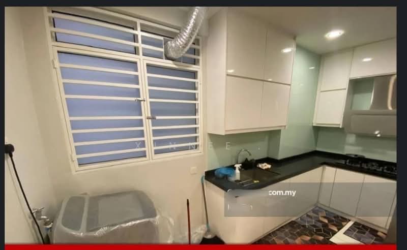 Kondominium untuk Disewa di Elit Heights @ Bayan City - Xinnee . - Kitchen - PropertyGuru.com.my