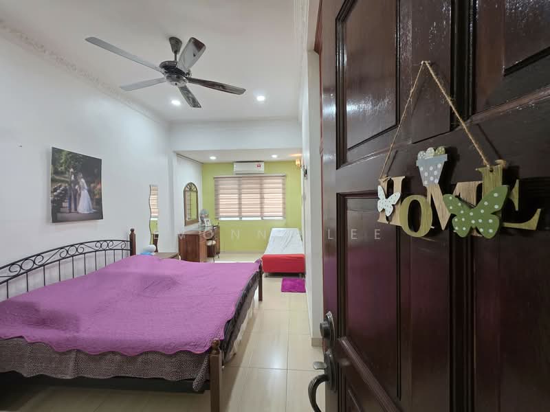 Rumah Berkembar untuk Dijual di Bangsar (Kuala Lumpur) - Evonne Lee - Bedroom - PropertyGuru.com.my