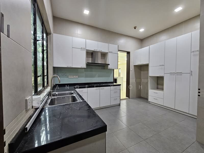 Bungalow for Sale in Bukit Gita Bayu (Seri Kembangan) - Angel Yeoh - Kitchen - PropertyGuru.com.my