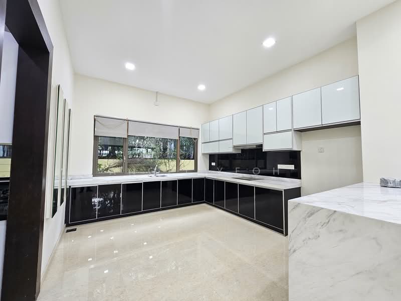 Bungalow for Sale in Bukit Gita Bayu (Seri Kembangan) - Angel Yeoh - Kitchen - PropertyGuru.com.my
