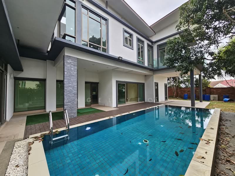 Bungalow for Sale in Bukit Gita Bayu (Seri Kembangan) - Angel Yeoh - Exterior - PropertyGuru.com.my