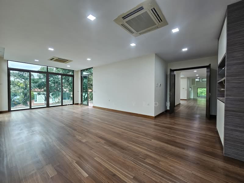 Bungalow for Sale in Bukit Gita Bayu (Seri Kembangan) - Angel Yeoh - Living Room - PropertyGuru.com.my