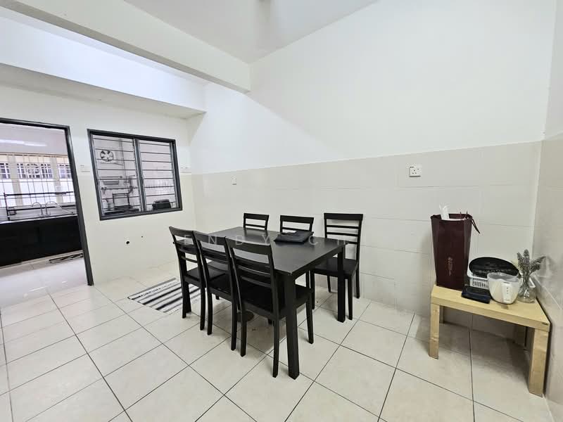 2-storey Terraced House for Sale in Taman Putra Prima (Puchong) - Wendy Chin - Dining Room - PropertyGuru.com.my