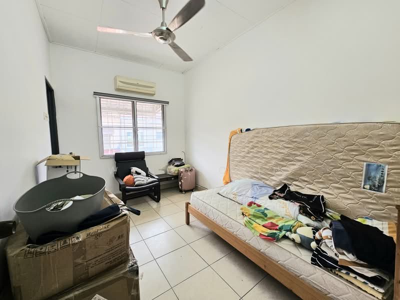 2-storey Terraced House for Sale in Taman Putra Prima (Puchong) - Wendy Chin - Bedroom - PropertyGuru.com.my