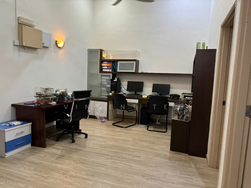 2-storey Terraced House for Rent in Permas Jaya (Johor) - Vincent Tea - Study - PropertyGuru.com.my