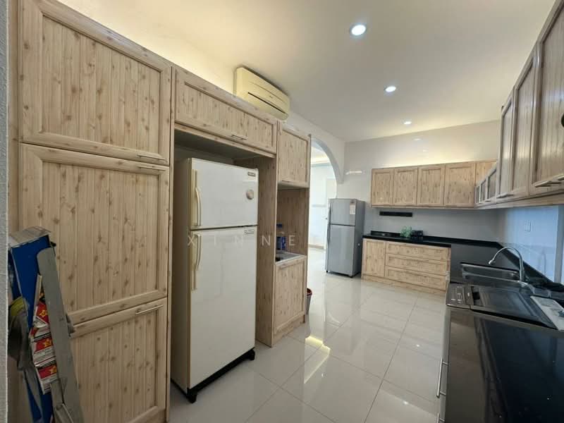 Condominium for Rent at Boulevard Condominium (BLVD) - Xinnee . - Kitchen - PropertyGuru.com.my