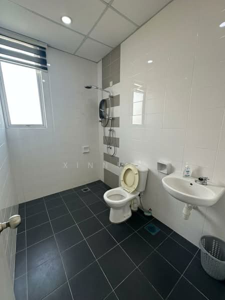 Condominium for Rent at Boulevard Condominium (BLVD) - Xinnee . - Bathroom - PropertyGuru.com.my