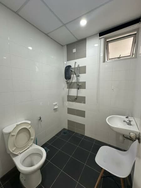 Condominium for Rent at Boulevard Condominium (BLVD) - Xinnee . - Bathroom - PropertyGuru.com.my