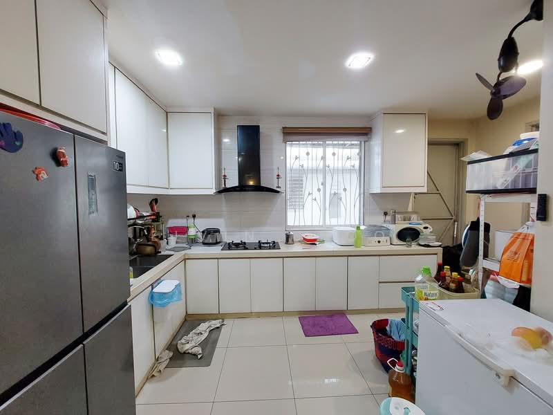 2.5-storey Terraced House for Sale in Taman Bukit Minyak Utama (Bukit Mertajam) - Elvin Choo - Kitchen - PropertyGuru.com.my