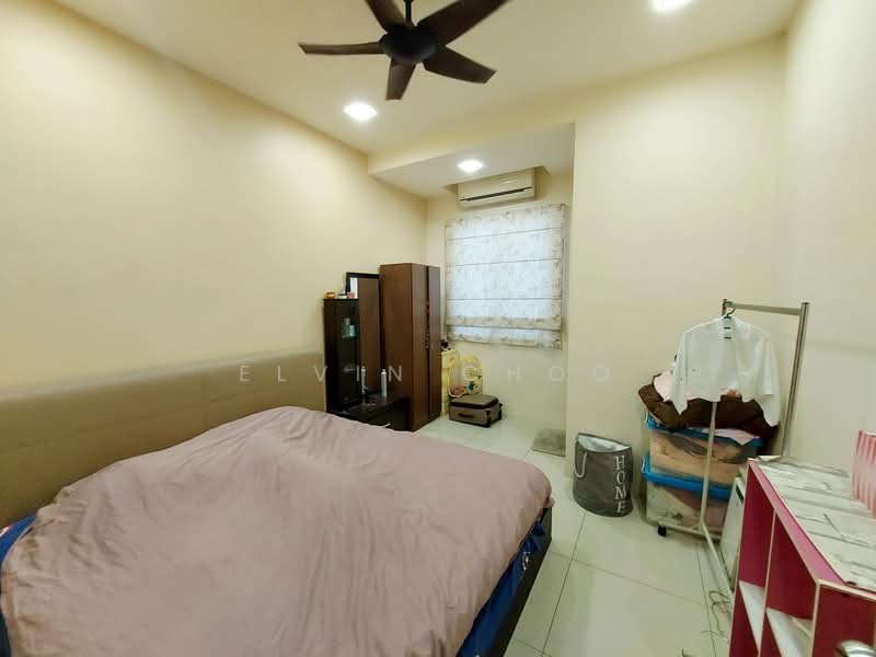 2.5-storey Terraced House for Sale in Taman Bukit Minyak Utama (Bukit Mertajam) - Elvin Choo - Bedroom - PropertyGuru.com.my