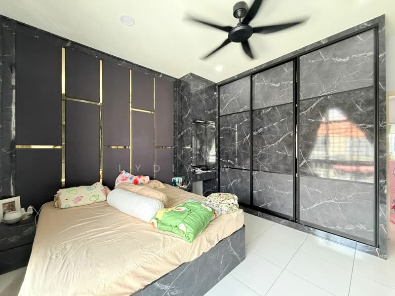 Rumah Teres 2 Tingkat untuk Dijual di Taman Mutiara Rini (Skudai) - Lydia Wee - Bedroom - PropertyGuru.com.my
