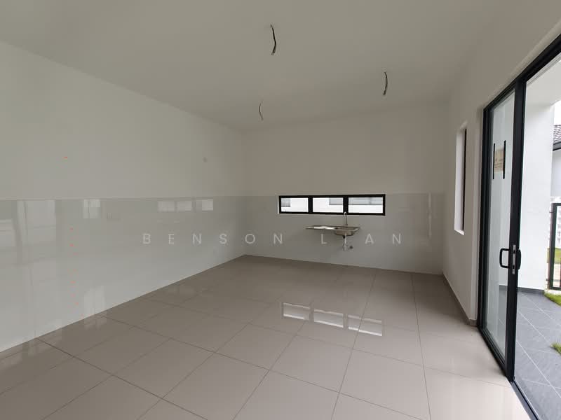 1-storey Terraced House for Sale in Shah Alam (Selangor) - Benson Lian - Kitchen - PropertyGuru.com.my