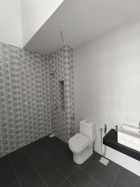 1-storey Terraced House for Sale in Shah Alam (Selangor) - Benson Lian - Bathroom - PropertyGuru.com.my