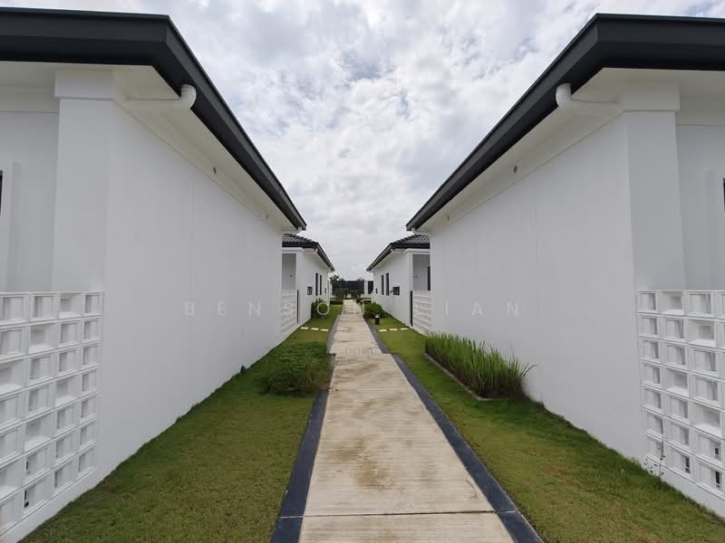 1-storey Terraced House for Sale in Shah Alam (Selangor) - Benson Lian - Exterior - PropertyGuru.com.my