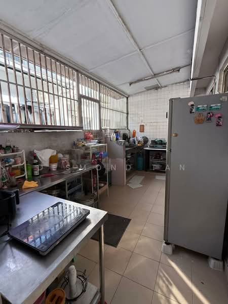 Rumah Teres 2 Tingkat untuk Dijual di SS2 (Petaling Jaya) - Desmond Tan - Kitchen - PropertyGuru.com.my
