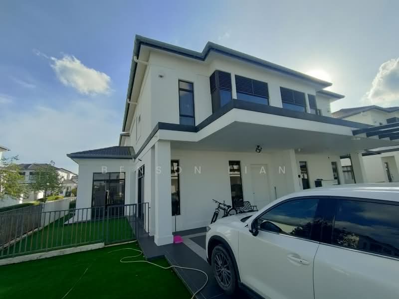 Semi-Detached House for Sale in Puncak Alam (Selangor) - Benson Lian - Exterior - PropertyGuru.com.my