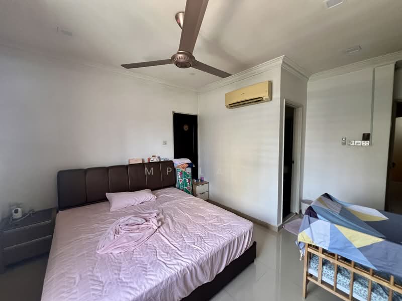 2-storey Terraced House for Sale in Taman Seputeh (Seputeh) - MP Lam - Bedroom - PropertyGuru.com.my
