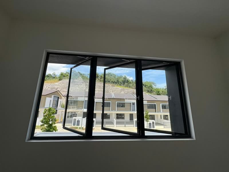 2-storey Terraced House for Sale in Rawang (Selangor) - Joshua Cheah - View - PropertyGuru.com.my
