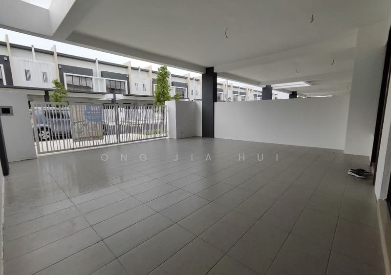 2-storey Terraced House for Sale in Bandar Sri Sendayan (Negeri Sembilan) - Ong Jia Hui - Exterior - PropertyGuru.com.my