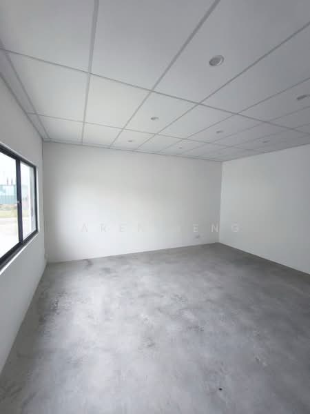 Factory for Rent in Eco Business Park 1 (Johor Bahru) - Karen Heng - Interior - PropertyGuru.com.my