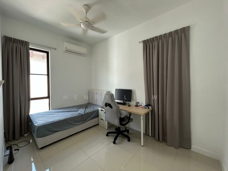 Condominium for Sale at Isle of Kamares - Henry Liew - Bedroom - PropertyGuru.com.my