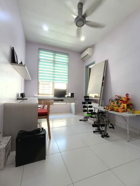 Cluster House for Sale in Setia Tropika (Johor Bahru) - Gerald Ng - Study - PropertyGuru.com.my