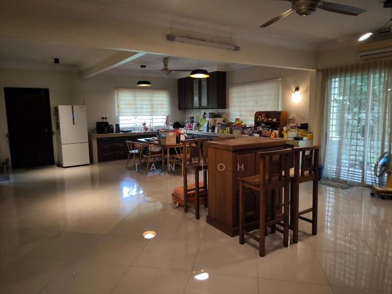 Bungalow House for Sale in Cheras (Kuala Lumpur) - Ian Loh - Kitchen - PropertyGuru.com.my