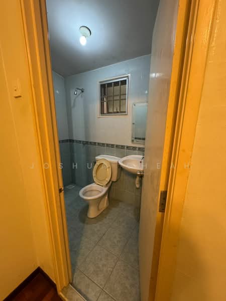 Rumah Teres untuk Dijual di Batu Caves (Selangor) - Joshua Cheah - Bathroom - PropertyGuru.com.my