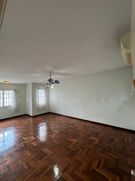 Rumah Teres untuk Dijual di Batu Caves (Selangor) - Joshua Cheah - Living Room - PropertyGuru.com.my