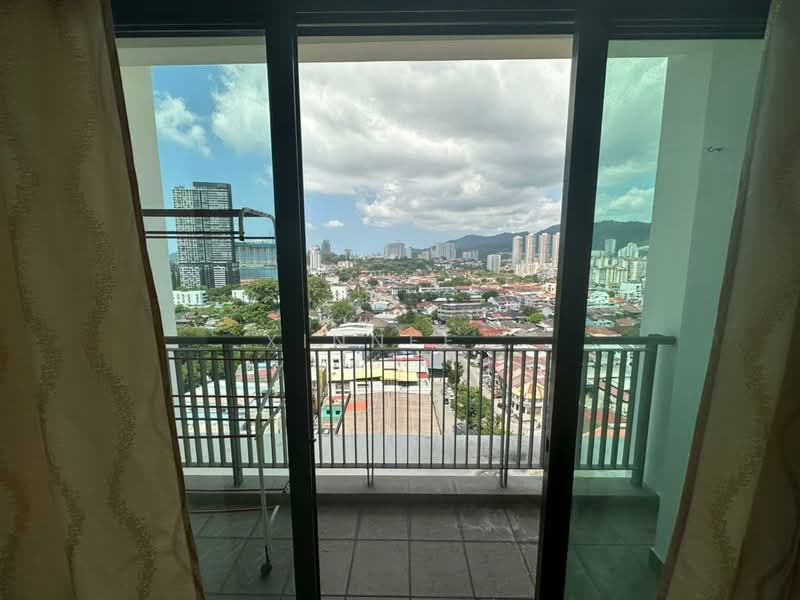 Kondominium untuk Dijual di Aspen Residences - Xinnee . - Balcony - PropertyGuru.com.my