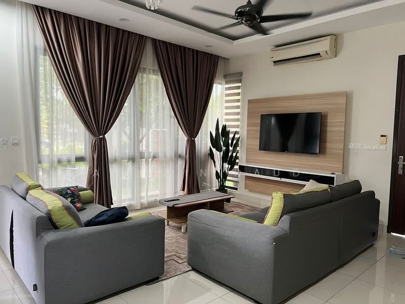 Rumah Teres untuk Disewa di Shah Alam (Selangor) - Al Amin Daud - Living Room - PropertyGuru.com.my
