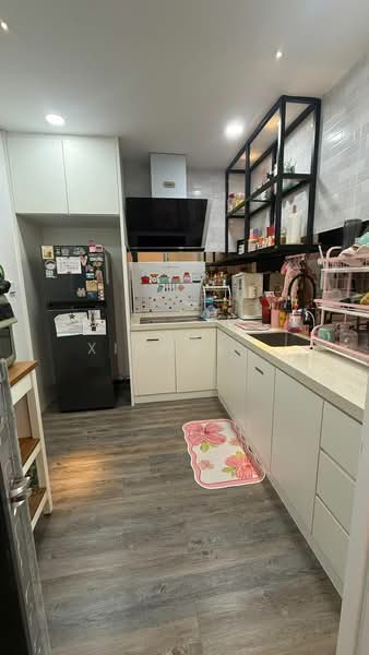 Kondominium untuk Dijual di The Spring - Xinnee . - Kitchen - PropertyGuru.com.my