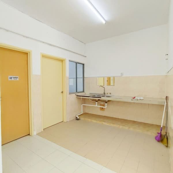 2-storey Terraced House for Sale in Kajang (Selangor) - RAIS . - Interior - PropertyGuru.com.my