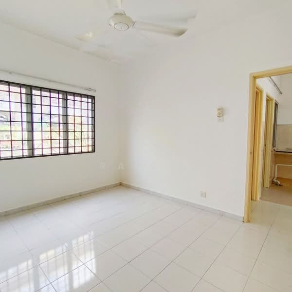 2-storey Terraced House for Sale in Kajang (Selangor) - RAIS . - Interior - PropertyGuru.com.my