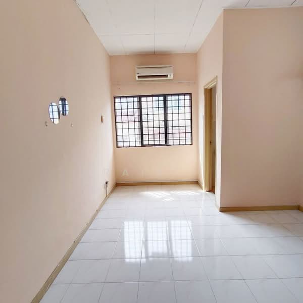 2-storey Terraced House for Sale in Kajang (Selangor) - RAIS . - Interior - PropertyGuru.com.my