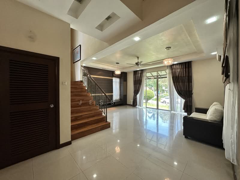 Rumah Banglo untuk Dijual di Setia Eco Park (Setia Alam) - Jess Tee - Living Room - PropertyGuru.com.my