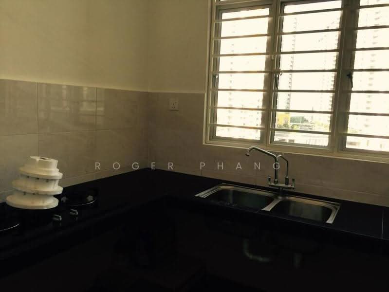 Kondominium untuk Dijual di Kiara Residence (Residensi Kiara Jalil 1) - Roger Phang - Kitchen - PropertyGuru.com.my
