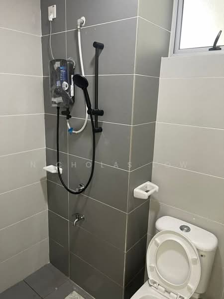 Servis Apartment untuk Disewa di Aliff Heights (Residensi Mutiara Indah) - Nicholas Low - Bathroom - PropertyGuru.com.my