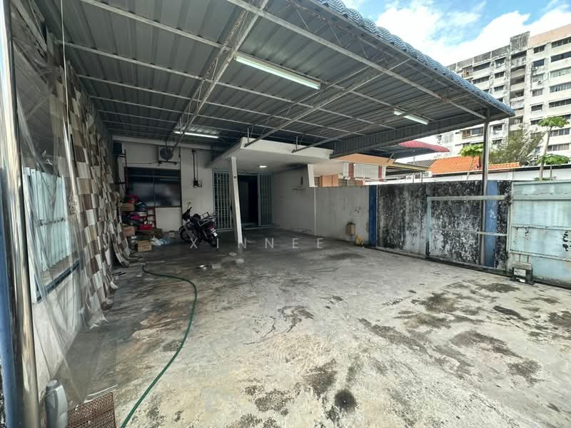 Rumah Teres 1 Tingkat untuk Dijual di Batu Lancang (Jelutong) - Xinnee . - Exterior - PropertyGuru.com.my