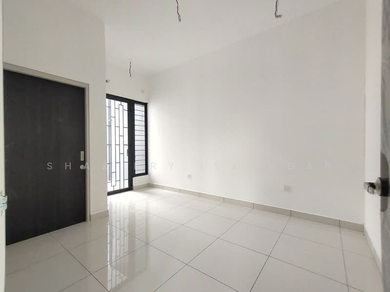 Rumah Teres 2 Tingkat untuk Dijual di Elmina (Shah Alam) - Shaziery Iskandar - PropertyGuru.com.my