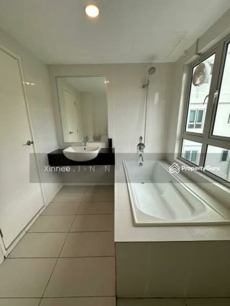 Condominium for Sale at The Latitude Condominium - Xinnee . - Bathroom - PropertyGuru.com.my