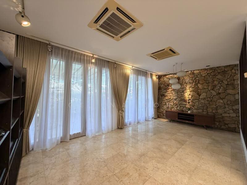 Rumah Teres 2.5-Tingkat untuk Dijual di Sierramas West (Sungai Buloh) - Celina Koh - PropertyGuru.com.my