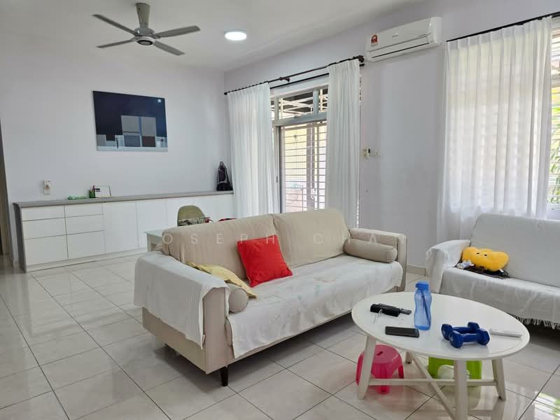 Semi-Detached House for Sale in Setia Damai (Setia Alam) - Joseph Chan - Living Room - PropertyGuru.com.my