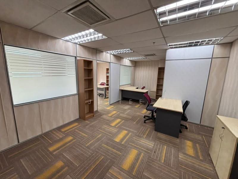 Office for Rent in Mont Kiara (Kuala Lumpur) - JH Tee - Interior - PropertyGuru.com.my